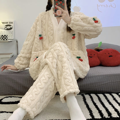 [100456] チェリー柄のレディースパジャマセット